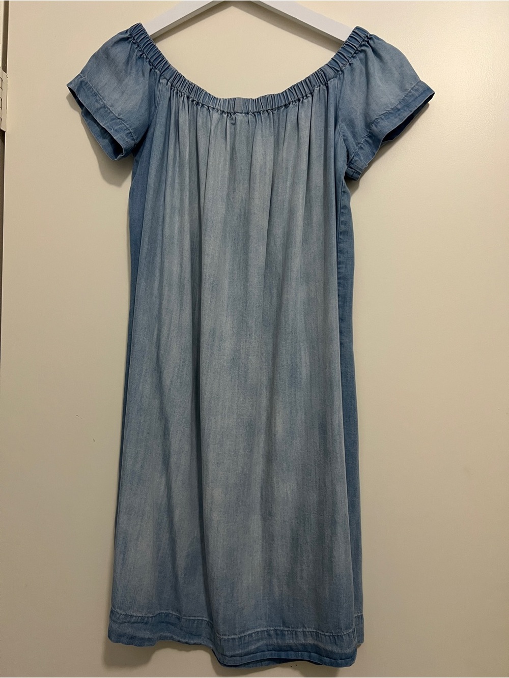 Anthropologie Cloth & Stone Off-Shoulder Mini Dress Blue Chambray Denim Western - Picture 3 of 15